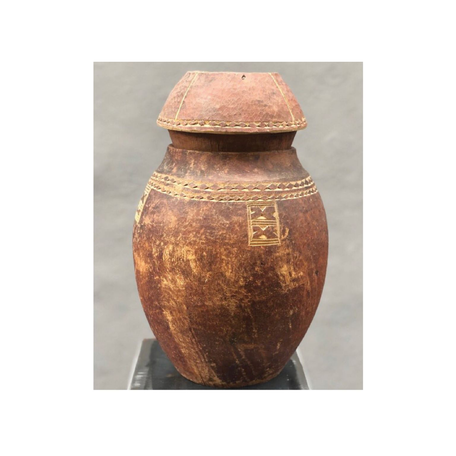 unknown-artist-milk-container-ethiopia-tobian-art-gallery